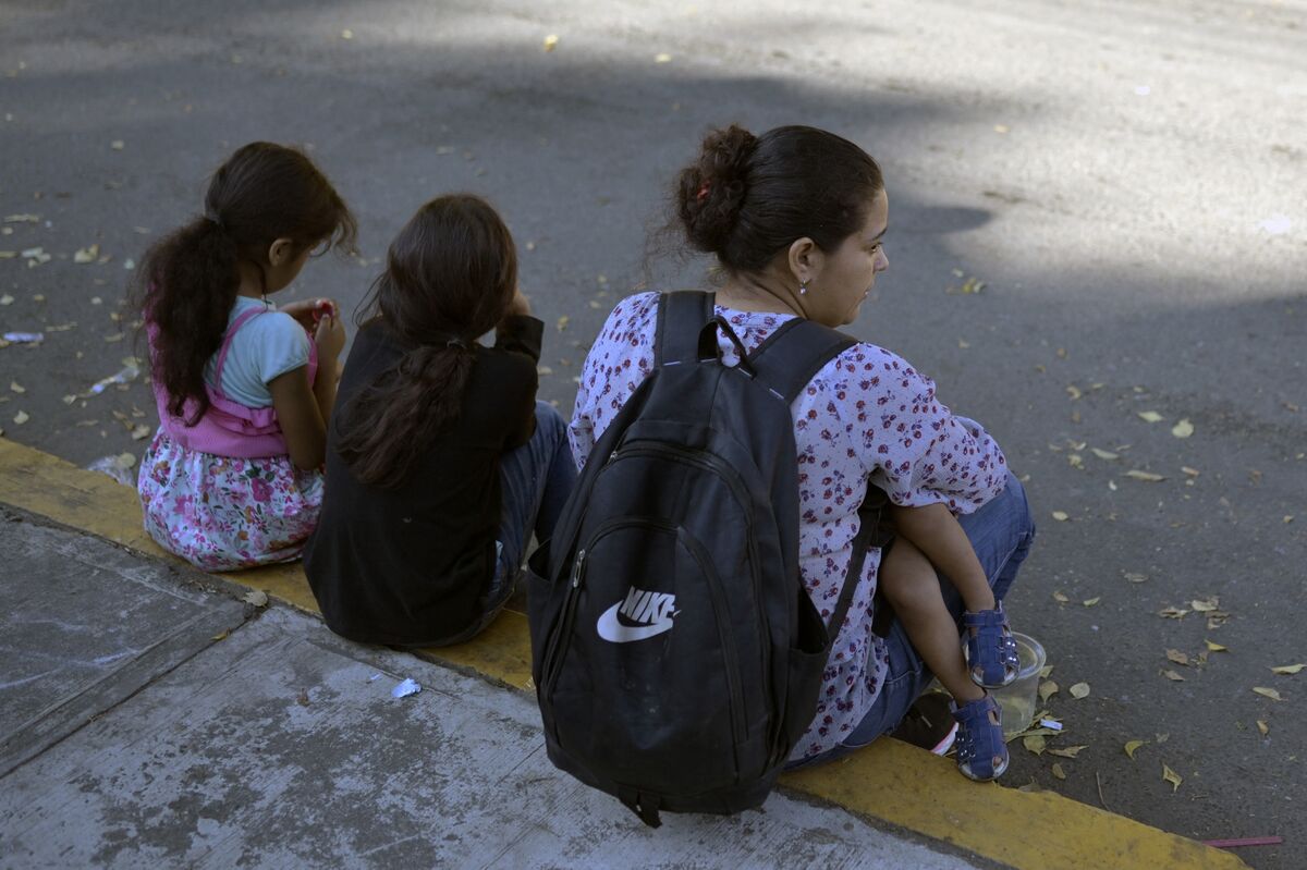 Understanding the Long Fight Over Birthright Citizenship