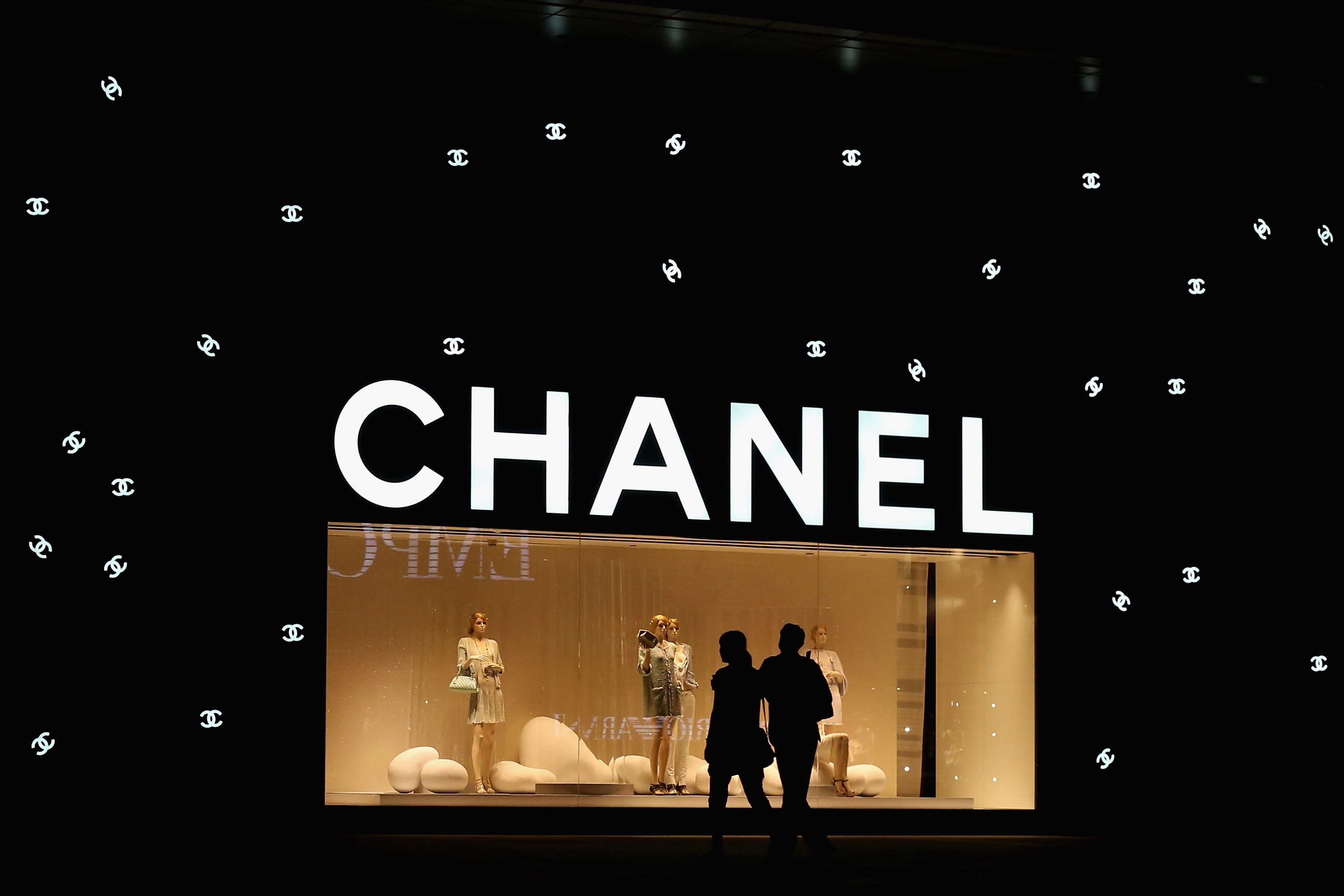 Billionaire Chanel Family's Wealth Manager Hires Former UAE Fund Boss David  Yang - Bloomberg