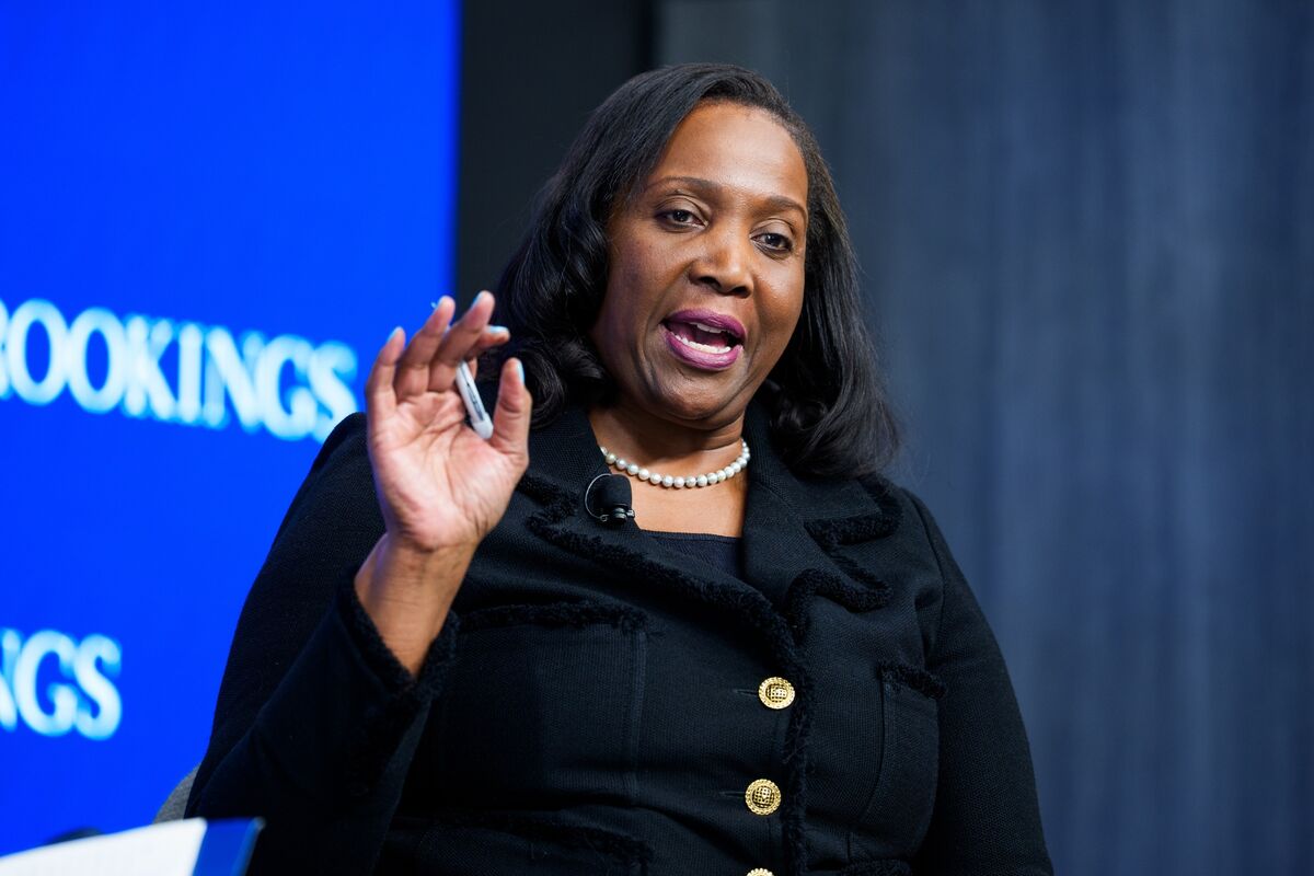 ⚫️ BLOOMBERG: "Lisa Cook: Monitorare l'impatto delle perdite nel credito privato sul sistema finanziario USA"