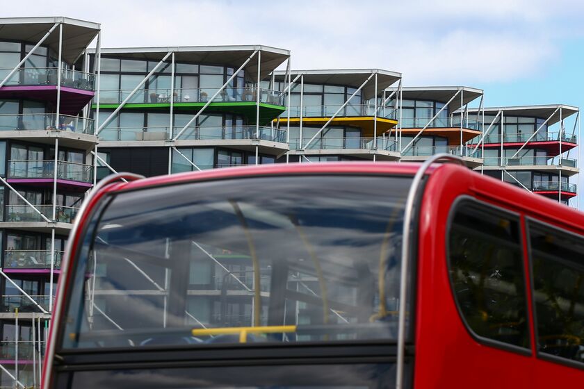 London Luxury Property as Virus Hits Sales