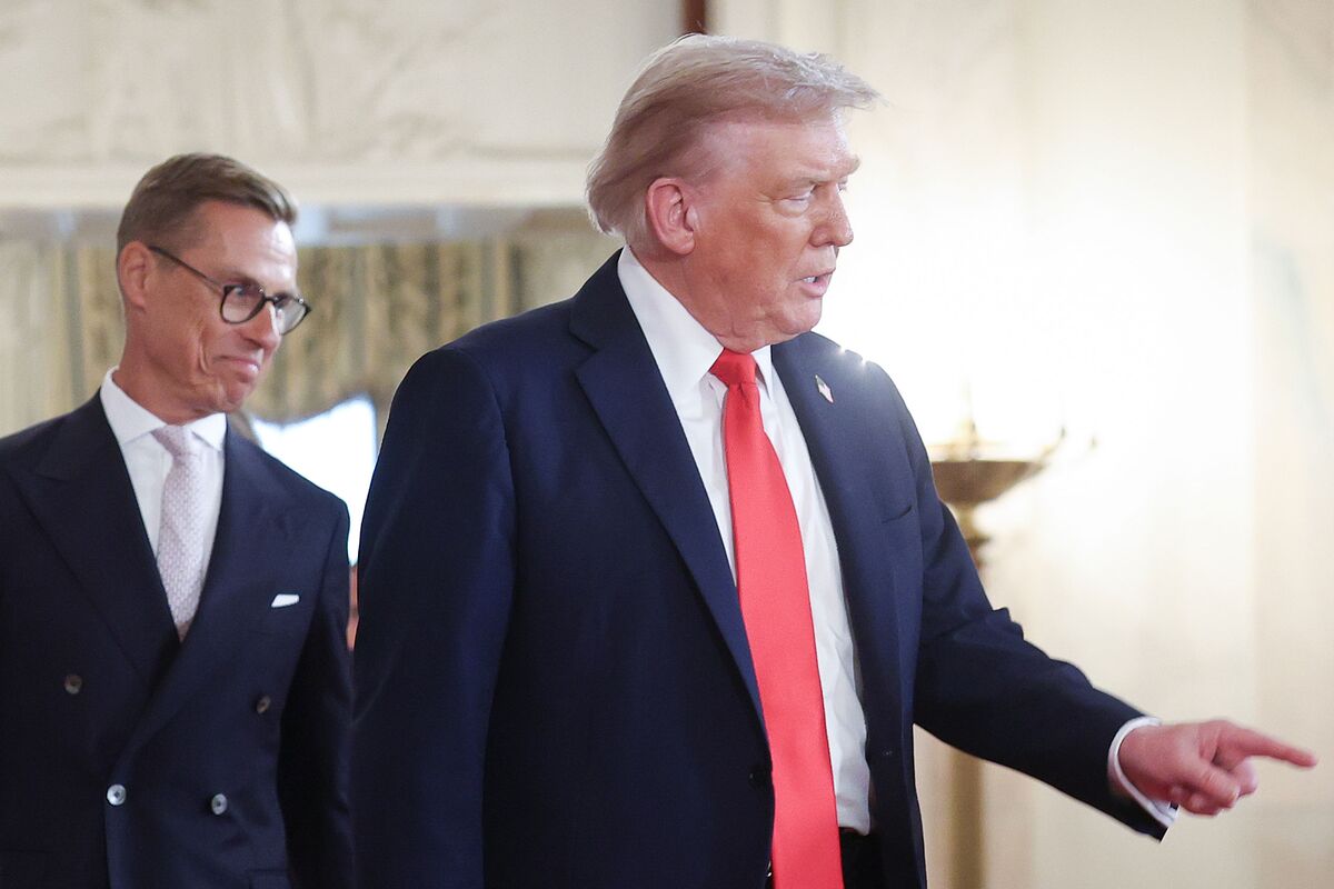 US and Finland to Sign Icebreaker Deal as Trump Hosts Stubb