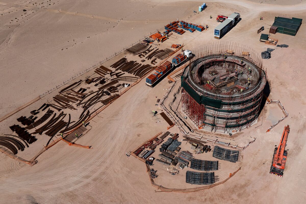 Australian Uranium Firms Eye Namibia Mines for Nuclear Revival