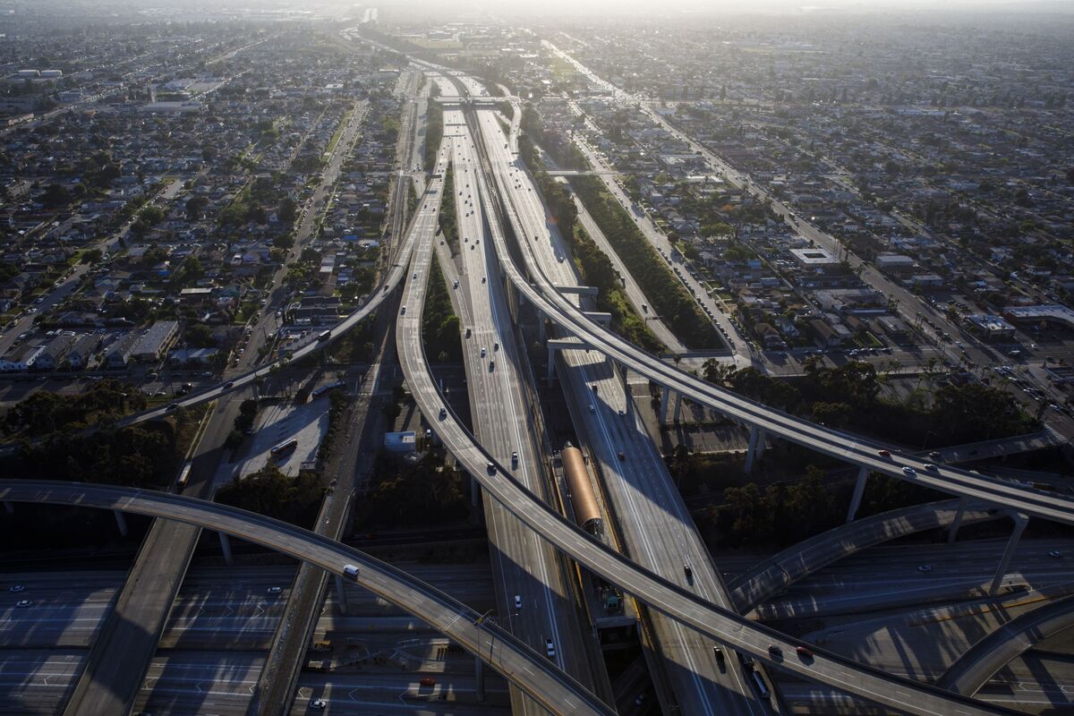 Point72 Ventures' Latest Bet Is Vehicle Titles on the Blockchain - Bloomberg