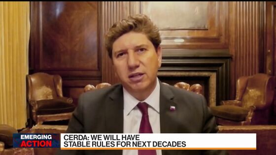 Chile Finance Chief Sees Years of Stability With New Charter