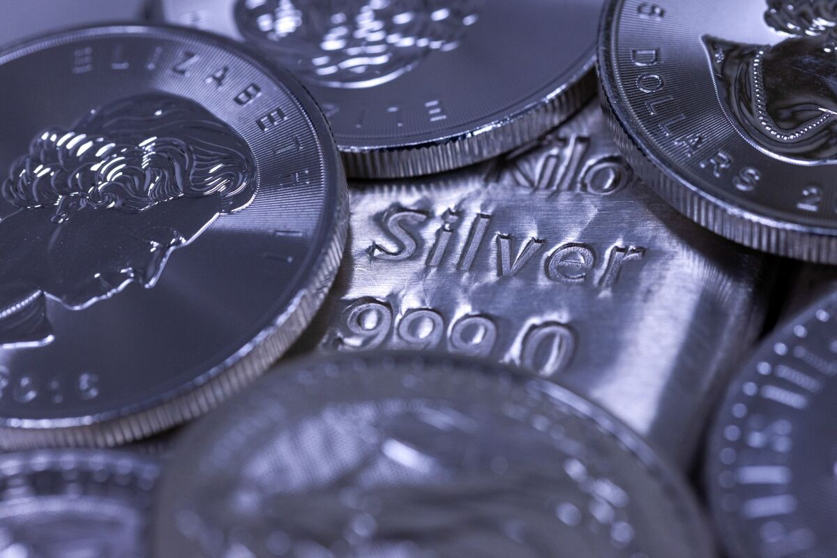 Silver Hits Record Above $90 as Precious Metals Rally Powers On.