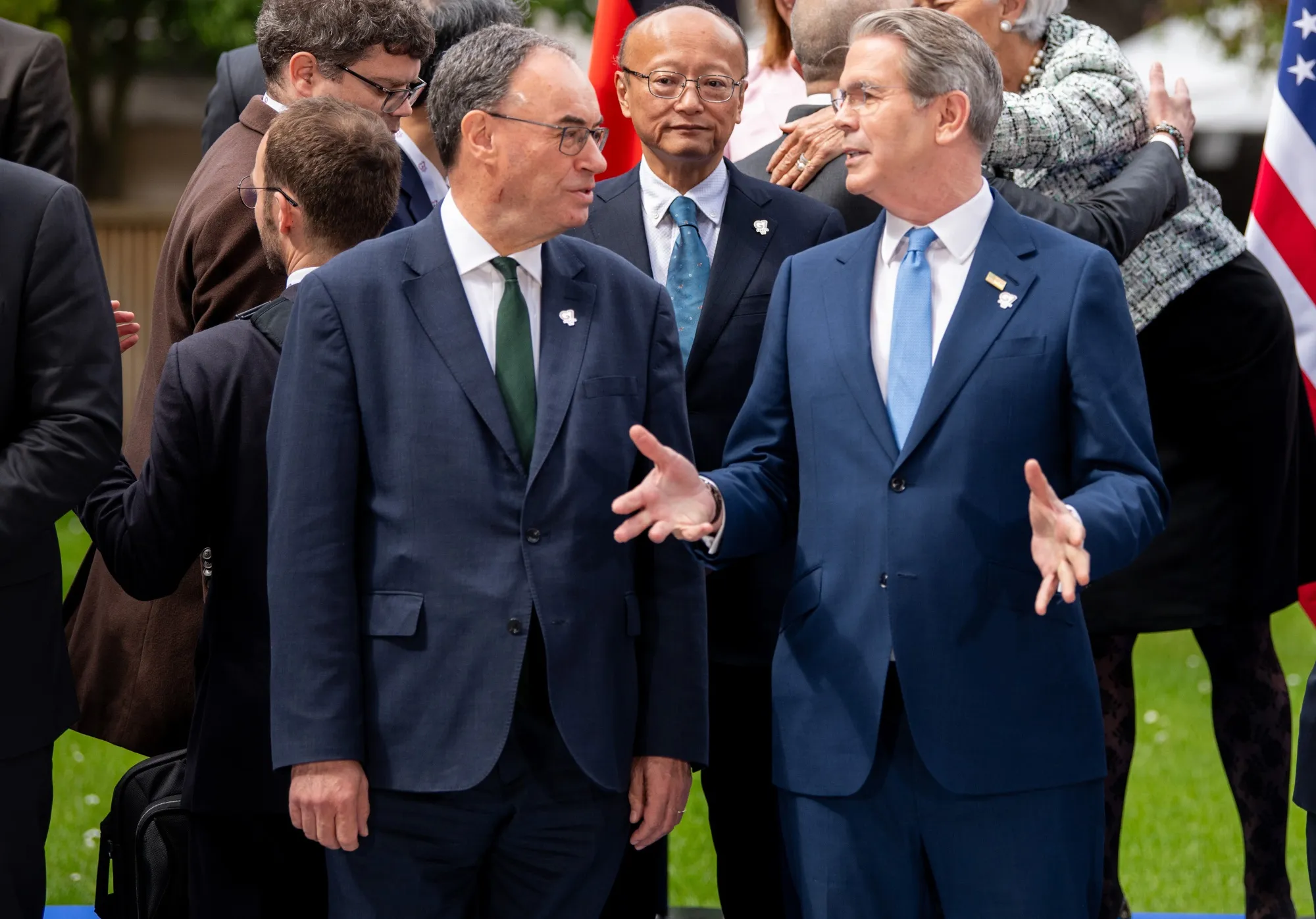 Andrew Bailey, governor of the Bank of England, left, speaks with Scott Bessent, US treasury secretary, during the G-7 finance ministers and central bank governors meeting in Paris, France, on Monday.