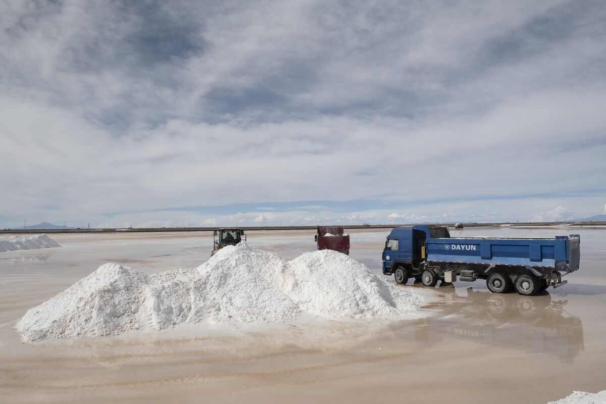 South America Steps Up Efforts to Turn Lithium Into Batteries