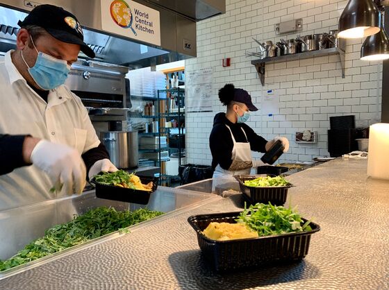 An All-Star Team Is Helping Newark Restaurants Feed Their City