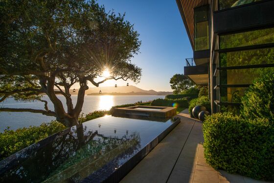The $30 Million Island Mansion That Twitter, Netflix, and Kayak Built