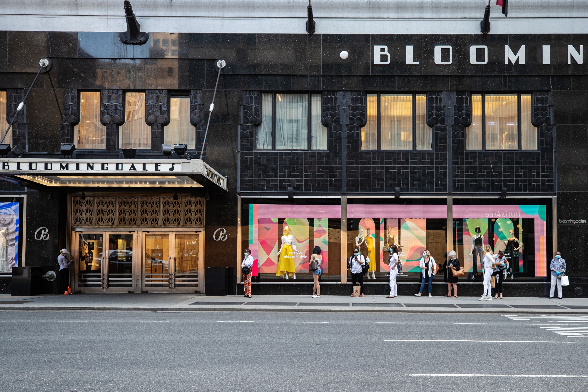 BLOOMINGDALE'S REOPENS NEW YORK CITY LOCATIONS - MR Magazine