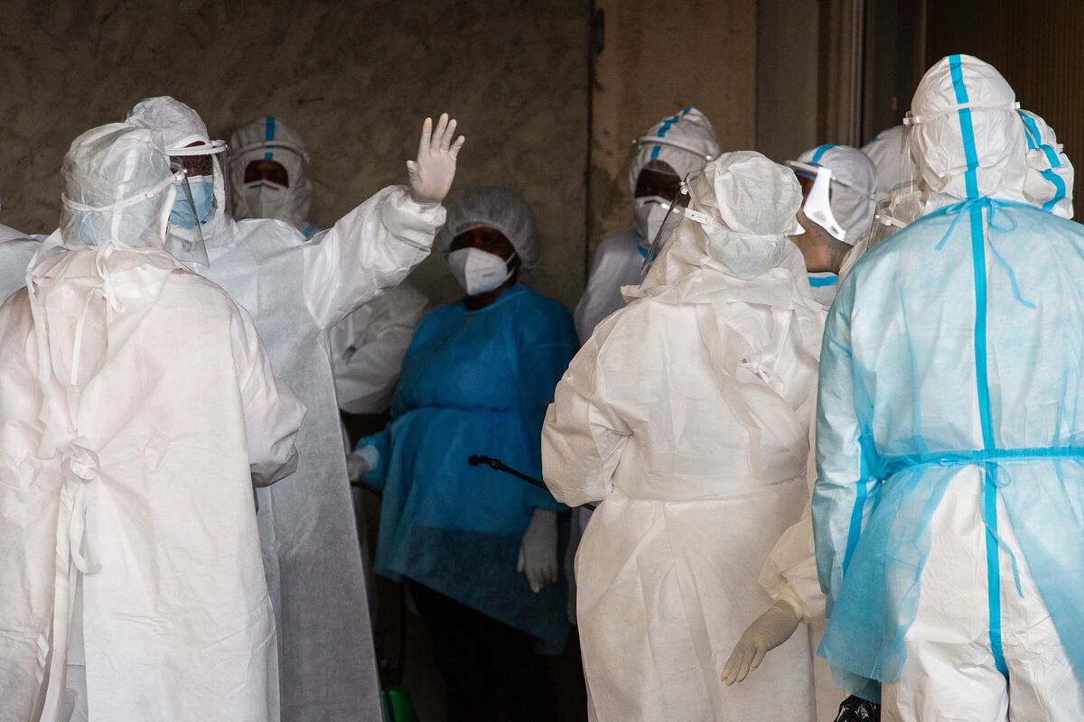 Angola Resumes Restrictions as Covid Turns Deadlier Than Malaria thumbnail