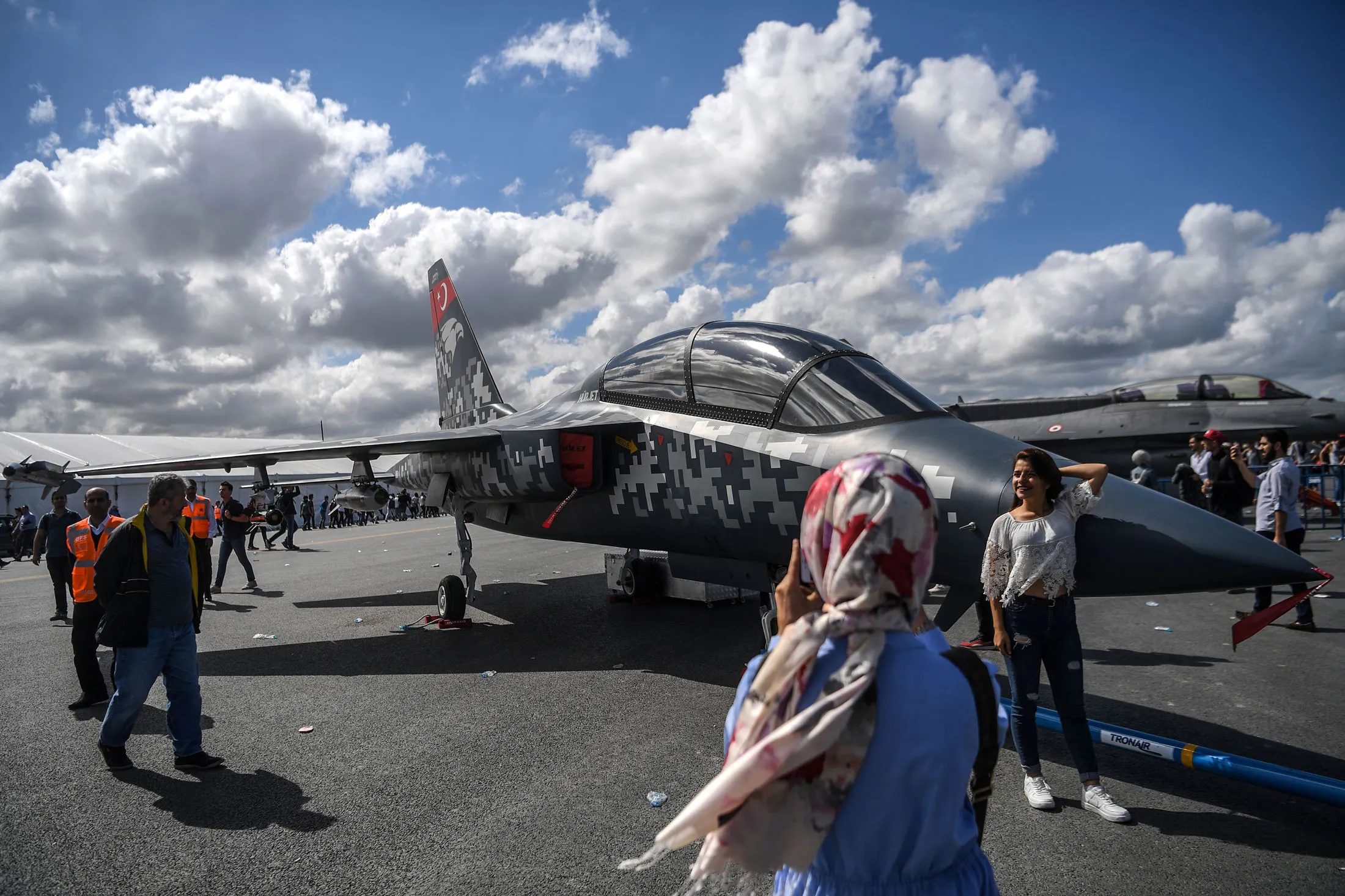 A Hurjet fighter jet.
