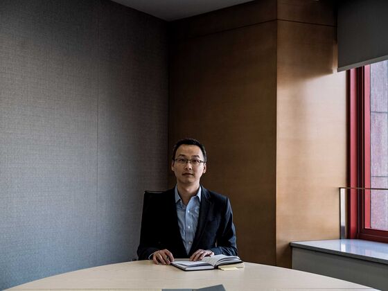 The Man Who Bet on Chinese Debt
