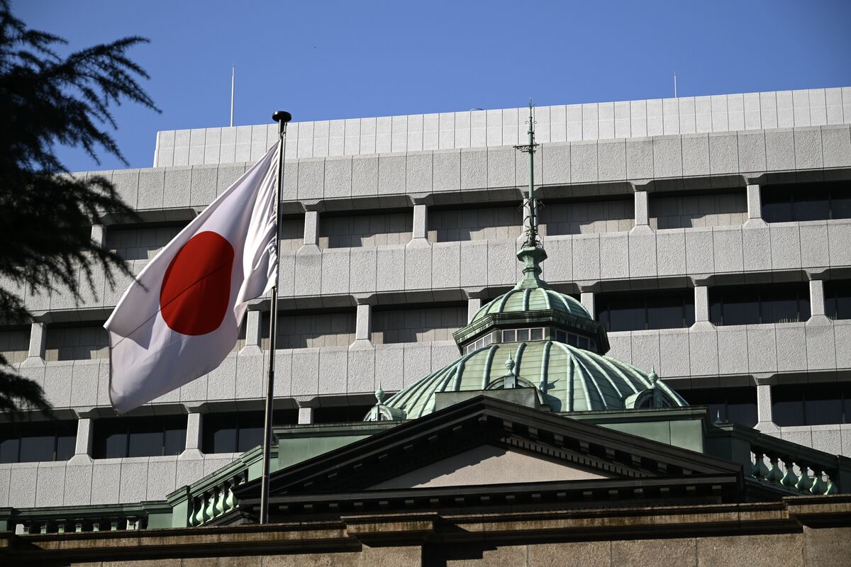 Bank of Japan Holds Rates at 0.5% Amid Tariff Uncertainty
