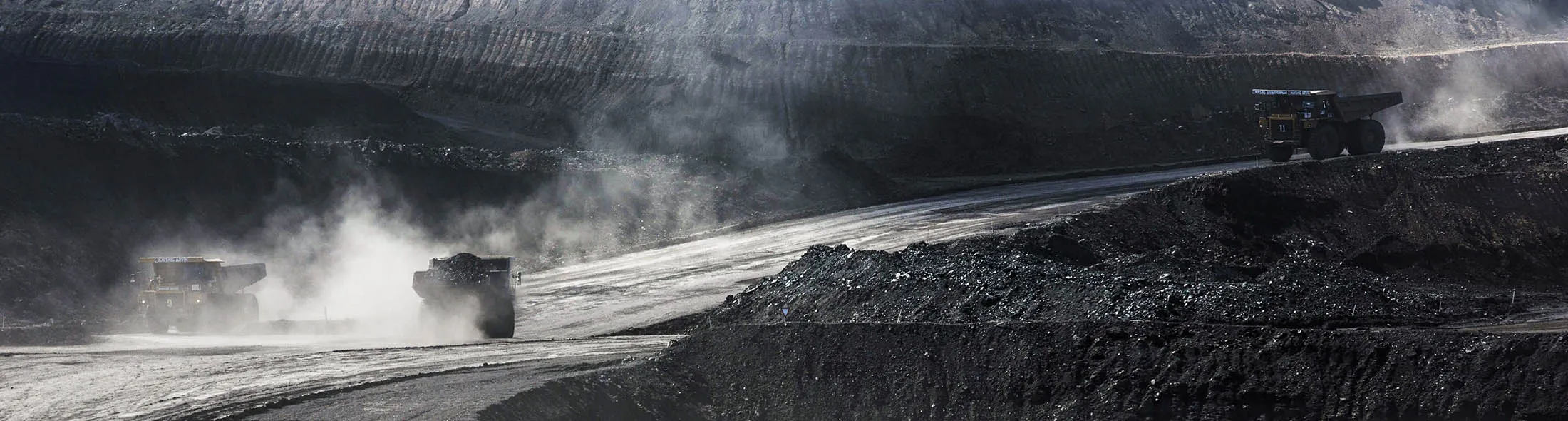 1487213951_coal mine lede