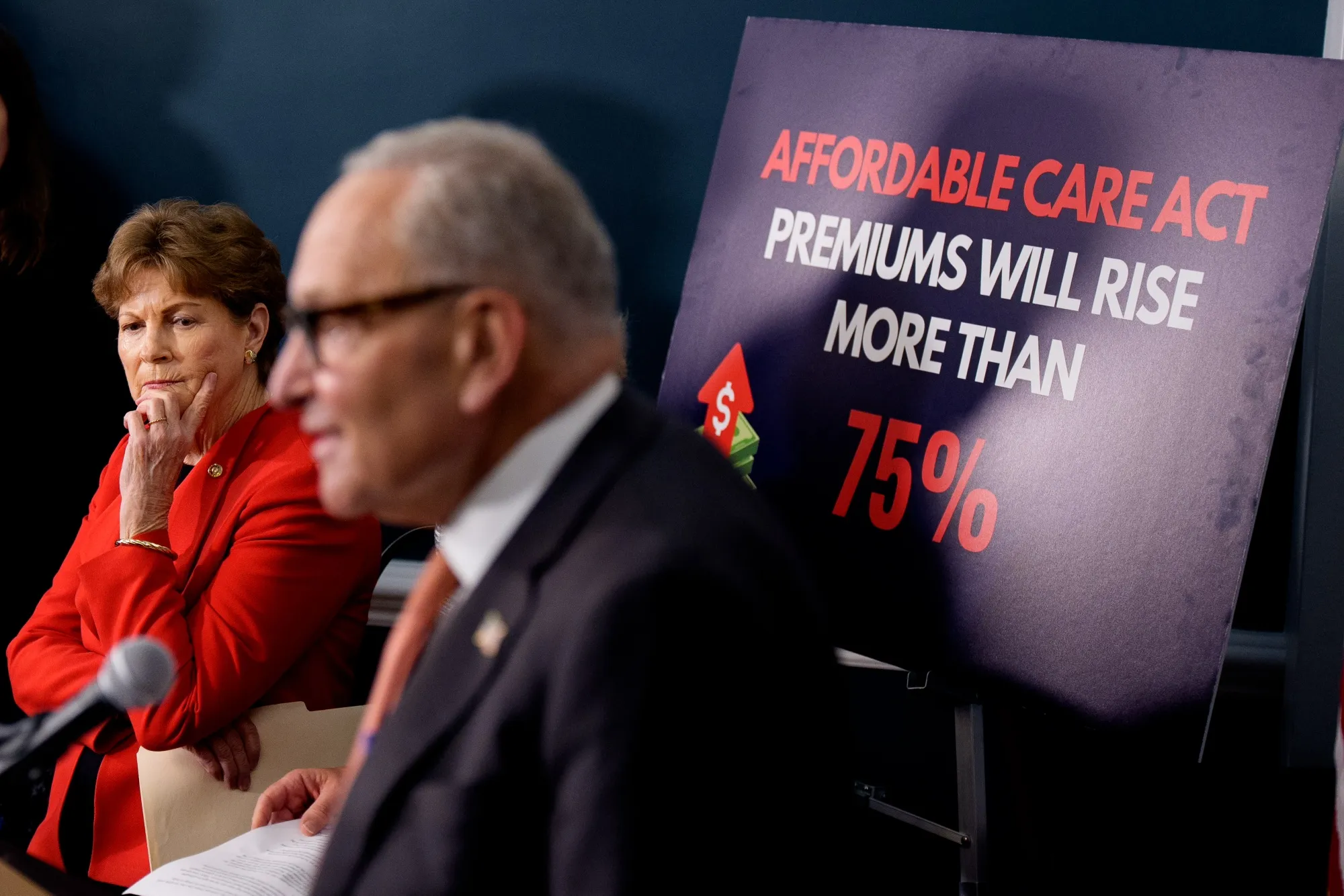 Senate Minority Leader Chuck Schumer and&nbsp;Senator&nbsp;Jeanne Shaheen&nbsp;at a news conference to call on Republicans to pass Affordable Care Act tax breaks in September, 2025.