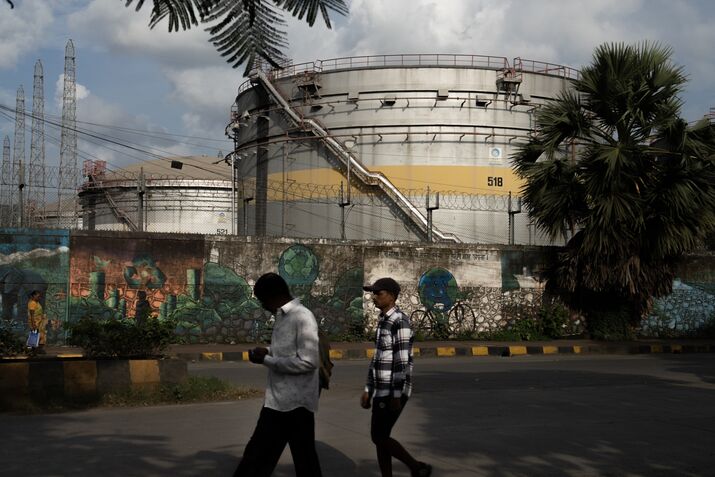 Oil Refineries in Mumbai