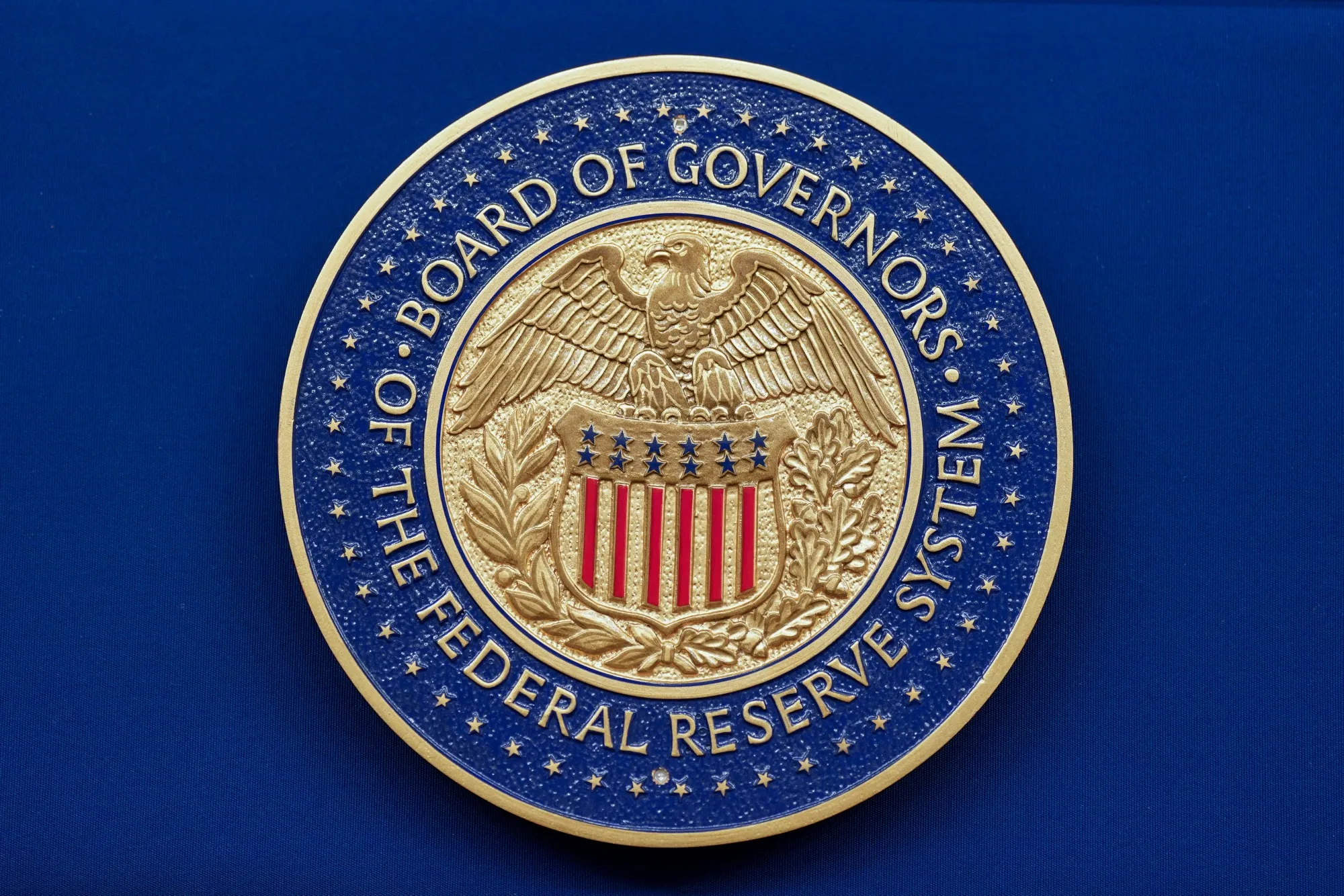 今朝の５本】仕事を始める前に読んでおきたい厳選ニュース - Bloomberg