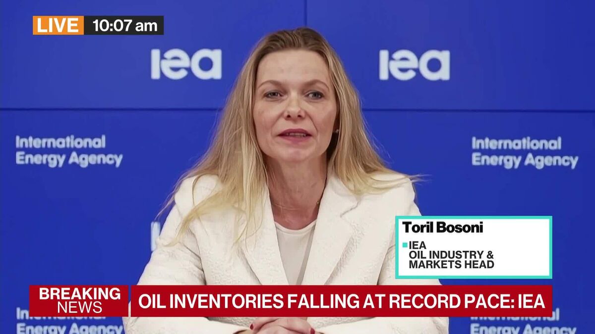 IEA's Bosoni Says Oil Inventories Falling at 'Record Pace'