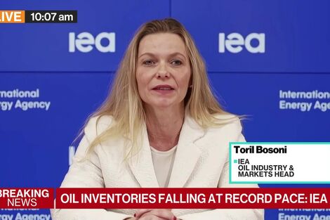 IEA's Bosoni Says Oil Inventories Falling at 'Record Pace'