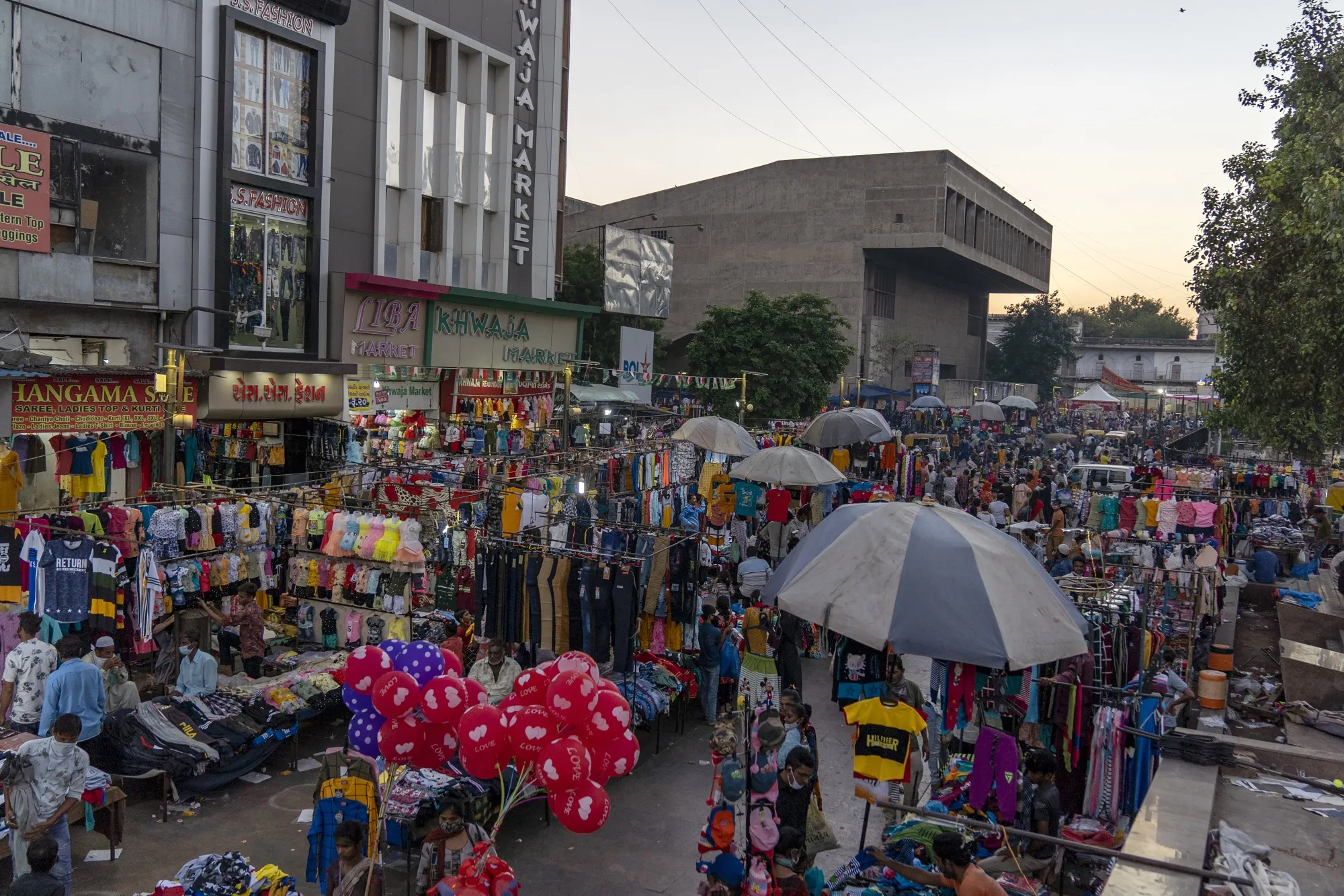 General Economy in Ahmedabad as Modi Urges Virus Precautions Ahead of India’s Festival Season