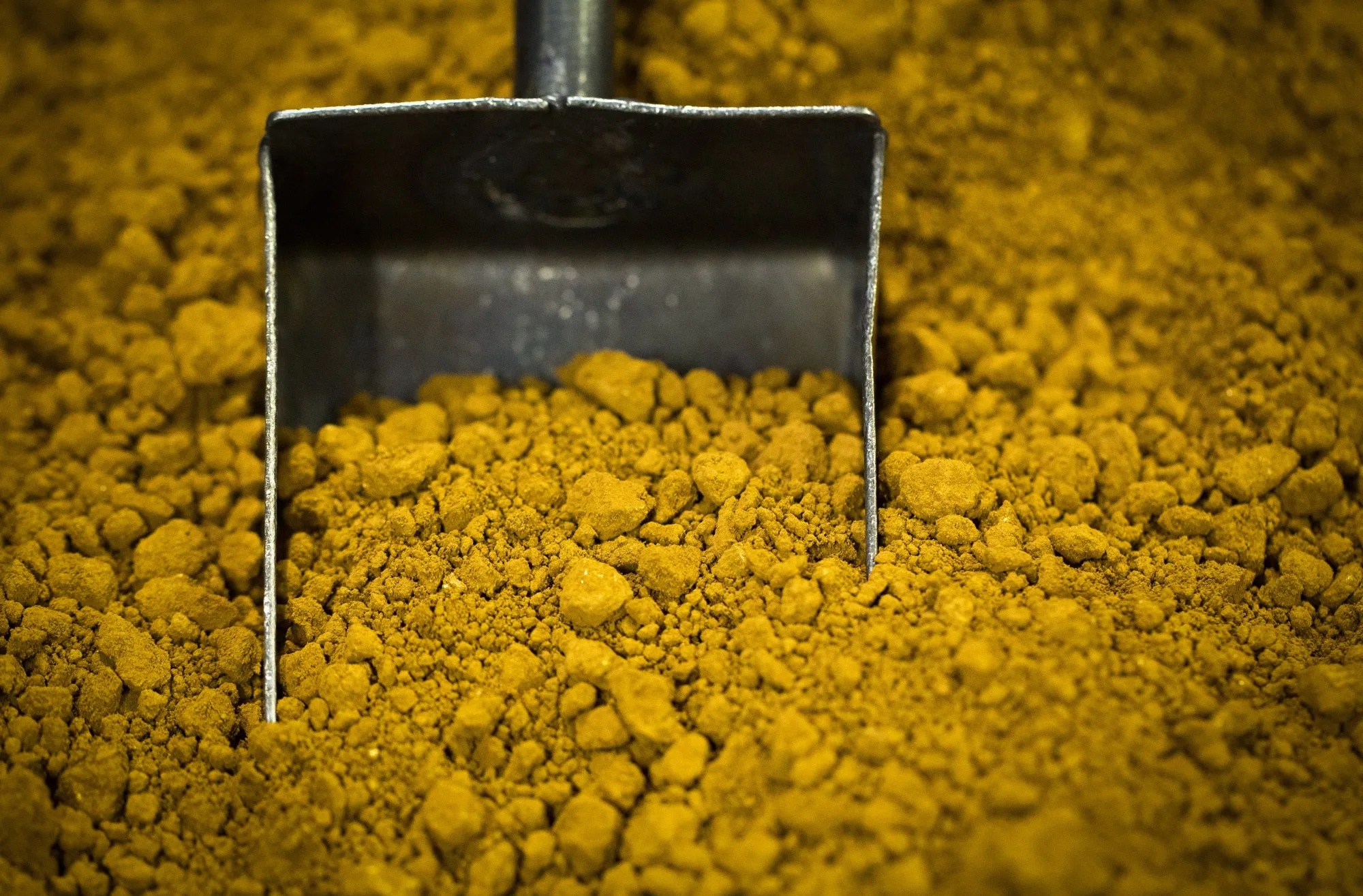 Canada’s&nbsp;B2Gold Corp.&nbsp;is expanding its gold-mining operations in Mali, undeterred by a military coup and a growing Islamist insurgency in the West African nation.