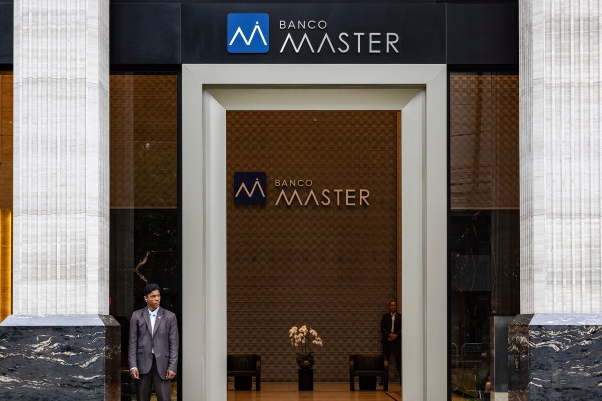 assets.bwbx.io image