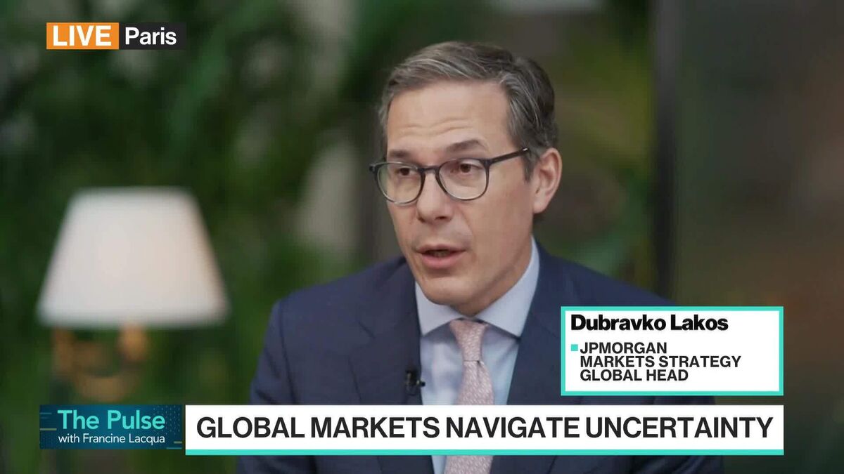 JPM's Lakos: Dwindling Oil Inventories Could Force Reopening of Hormuz