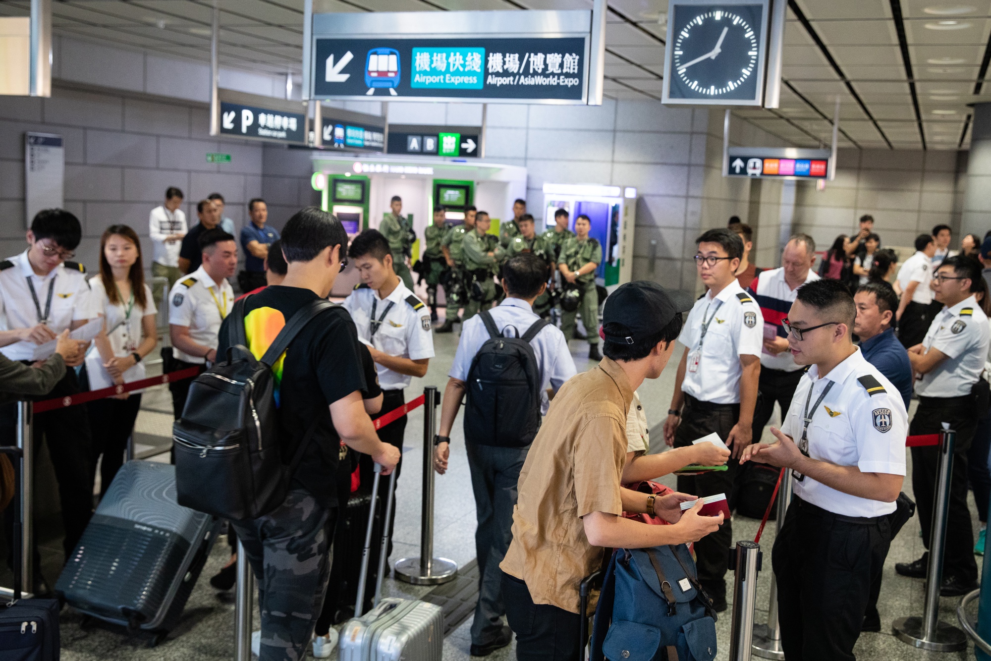 Airlines In Hong Kong Seek Fee Waivers As Protests Hit Business - Bloomberg