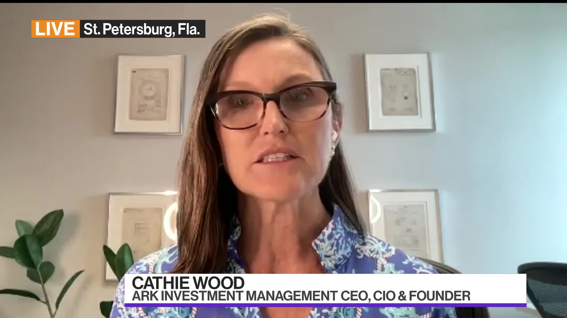 Watch Cathie Wood The Fed Will Cut Rates Next Year Bloomberg