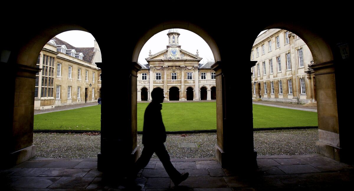 Study Finds Cambridge University Benefited From Slavery Bbc News