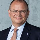 Headshot of Henrik Andersen
