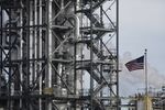 An American flag flies at a DuPont ethanol plant in Nevada, Iowa, U.S., on Saturday, Jan. 30, 2016.&nbsp;