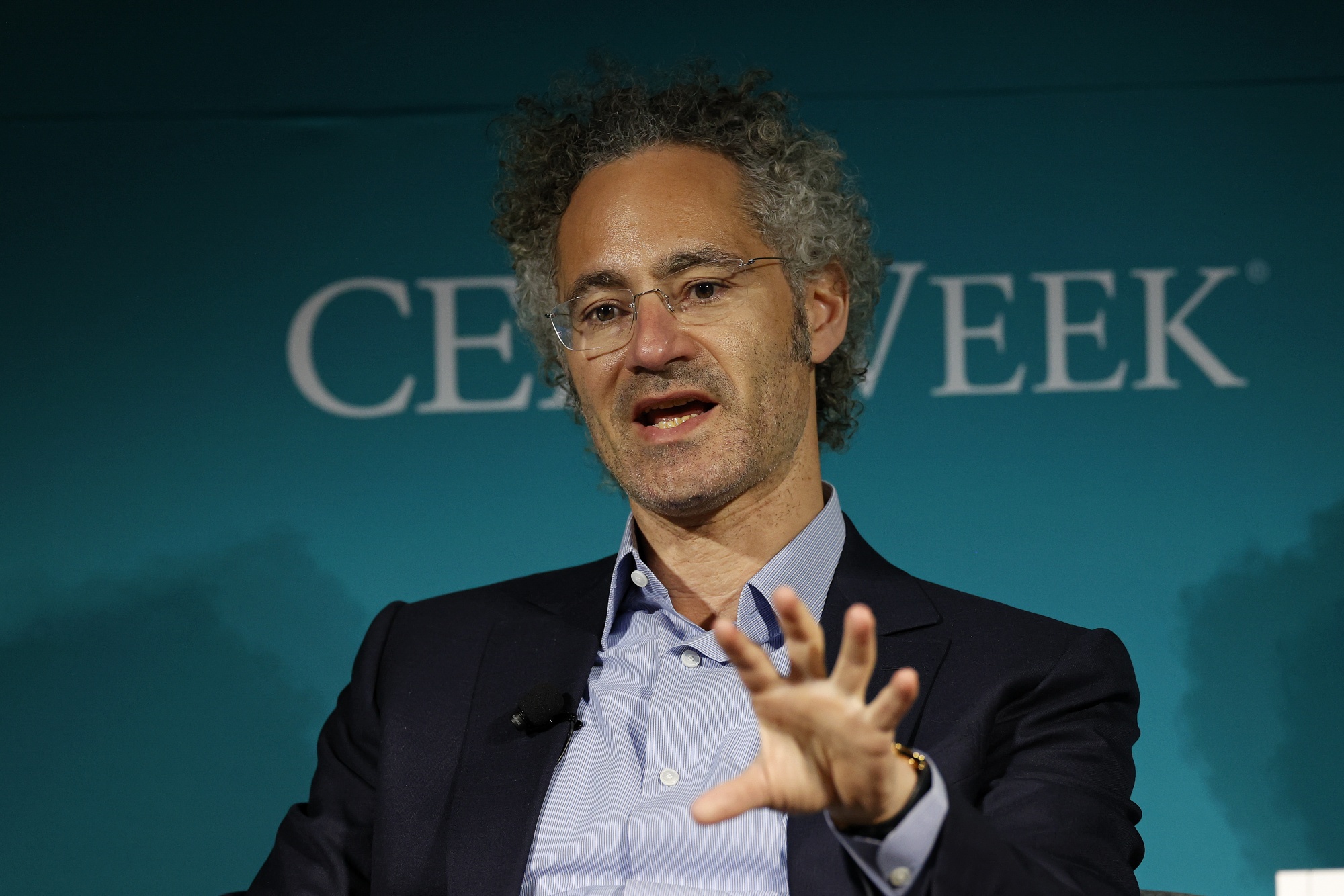 Palantir’s Plan for AI: ‘Just Take the Whole Market’ - Bloomberg