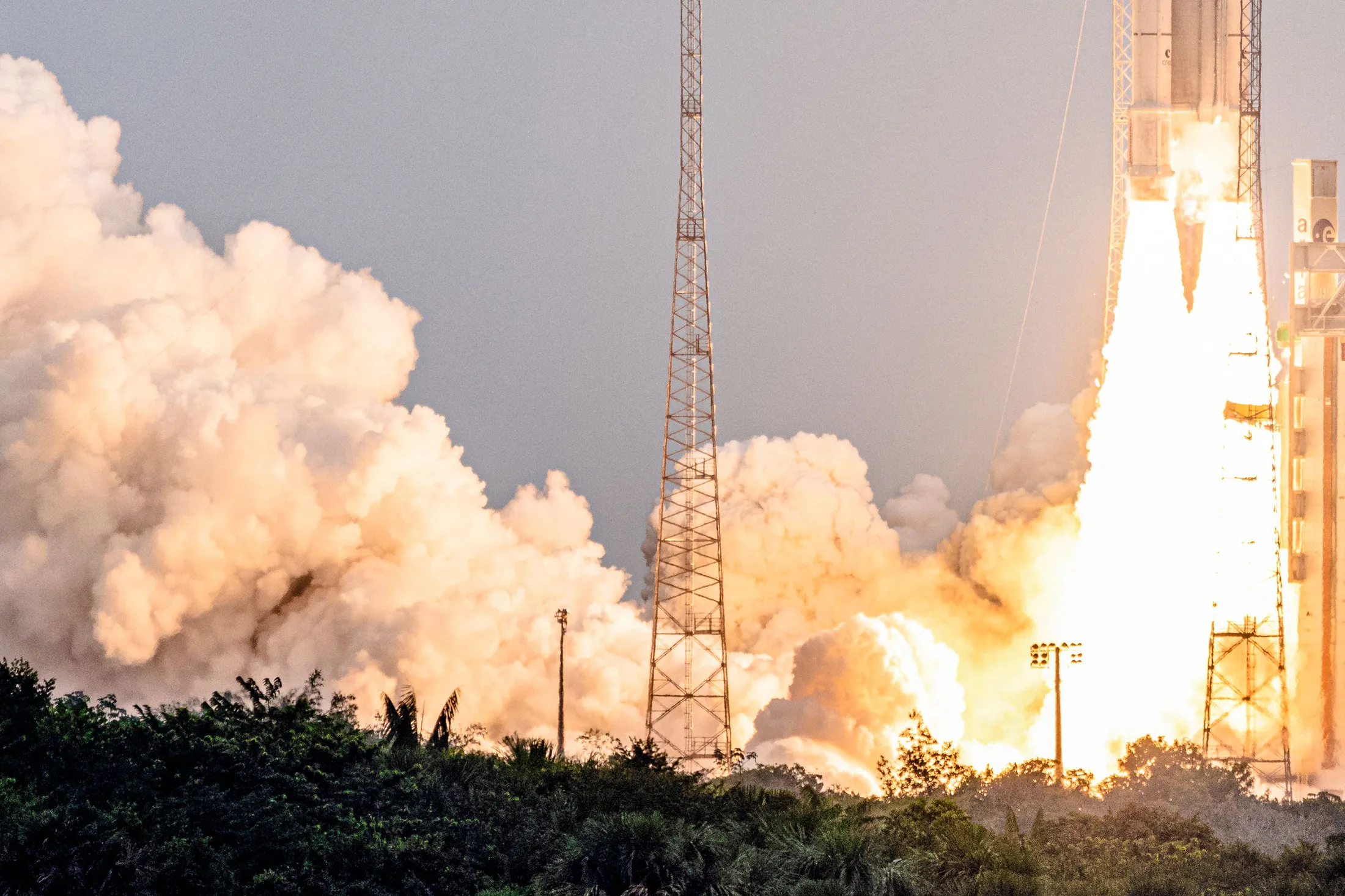 TOPSHOT-FRANCE-OVERSEAS-GUIANA-SPACE-TECHNOLOGY-TELESCOPE