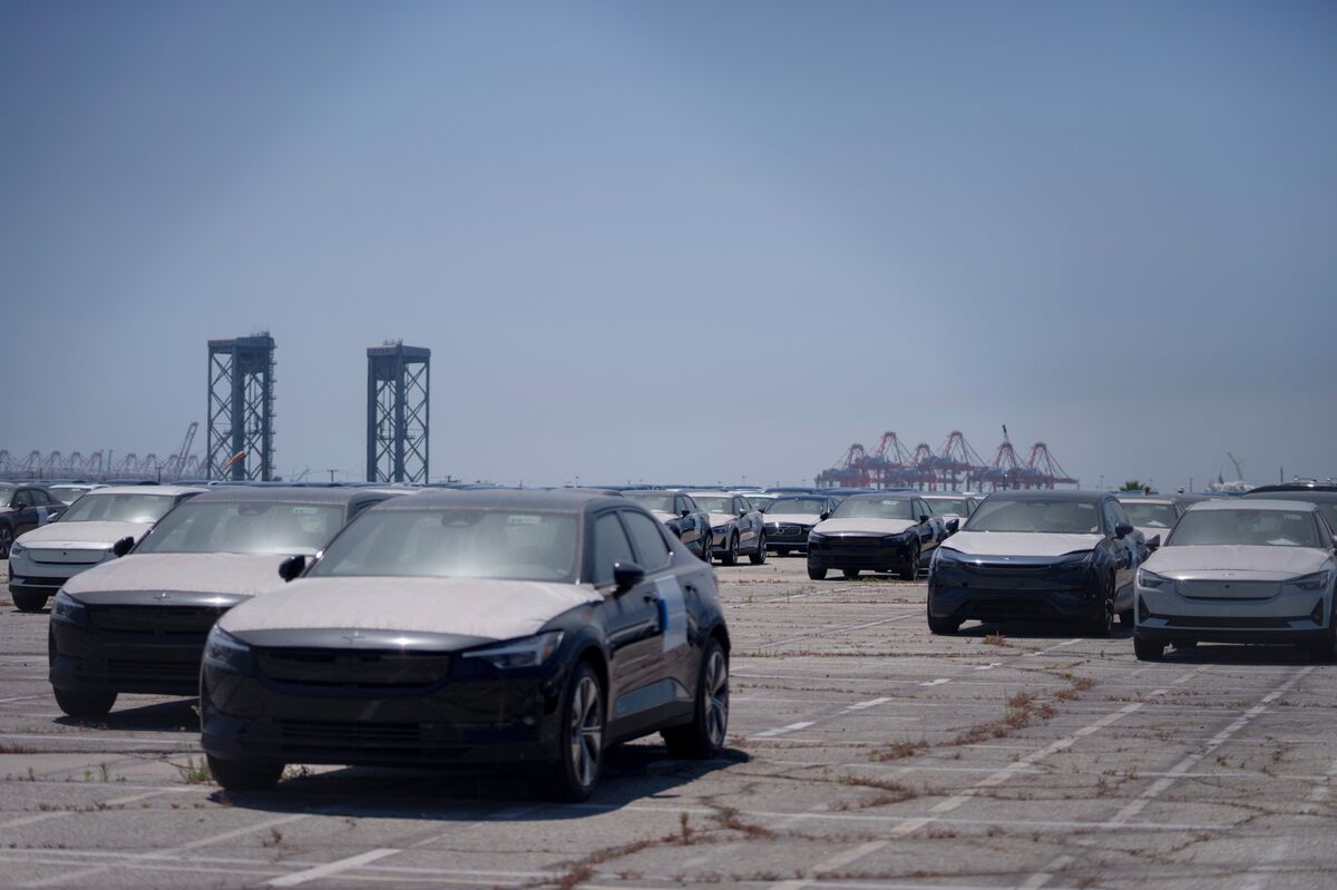 Polestar Takes $739 Million Hit on US Tariffs, EV Slowdown