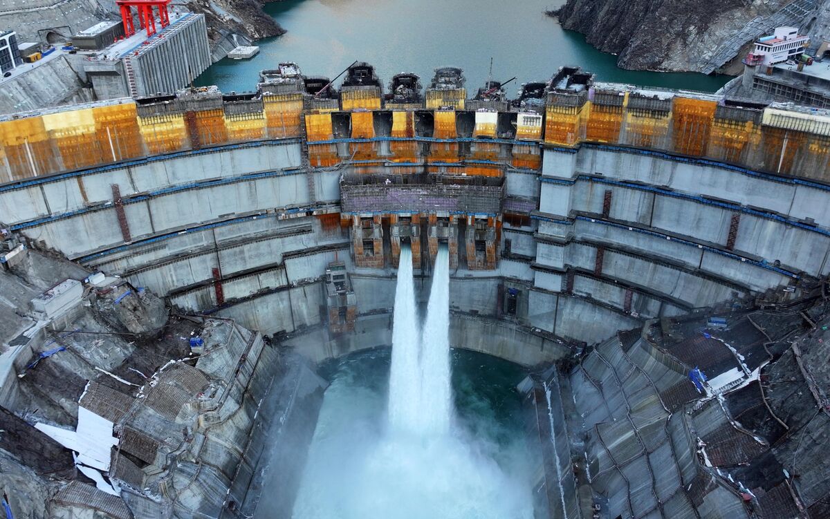 assets.bwbx.io image