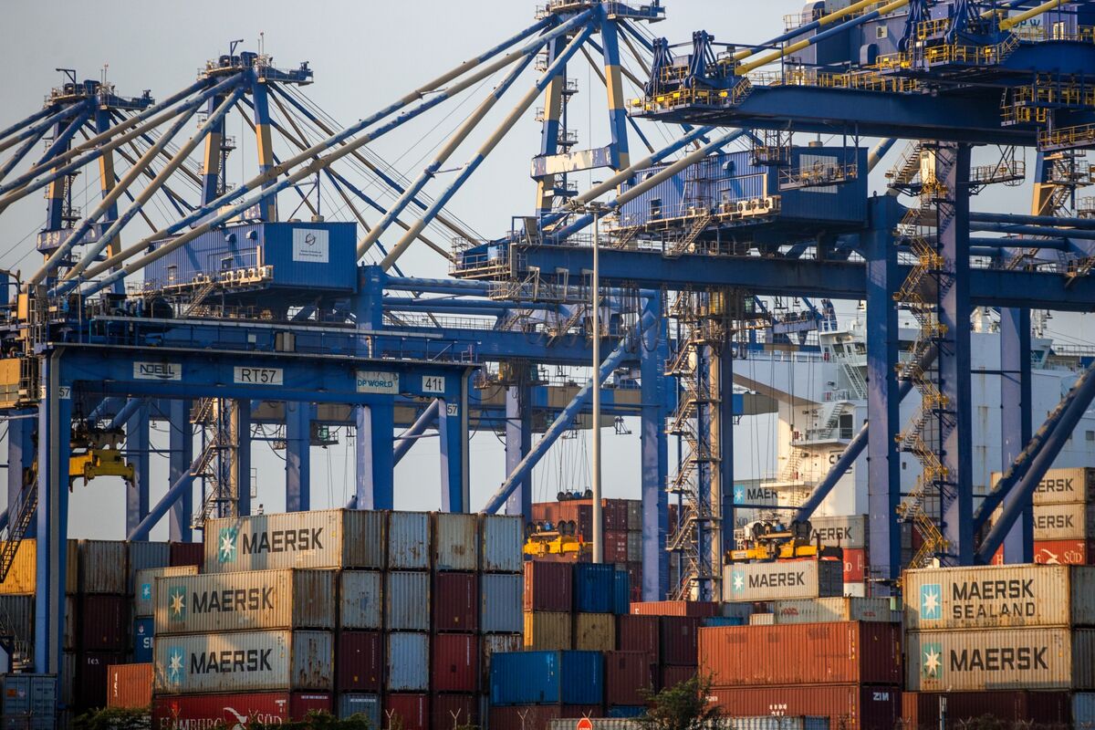 🟪"Giugno di Crescita per l'India: Aumento dell'Attività Economica Trainato dalle Esportazioni"