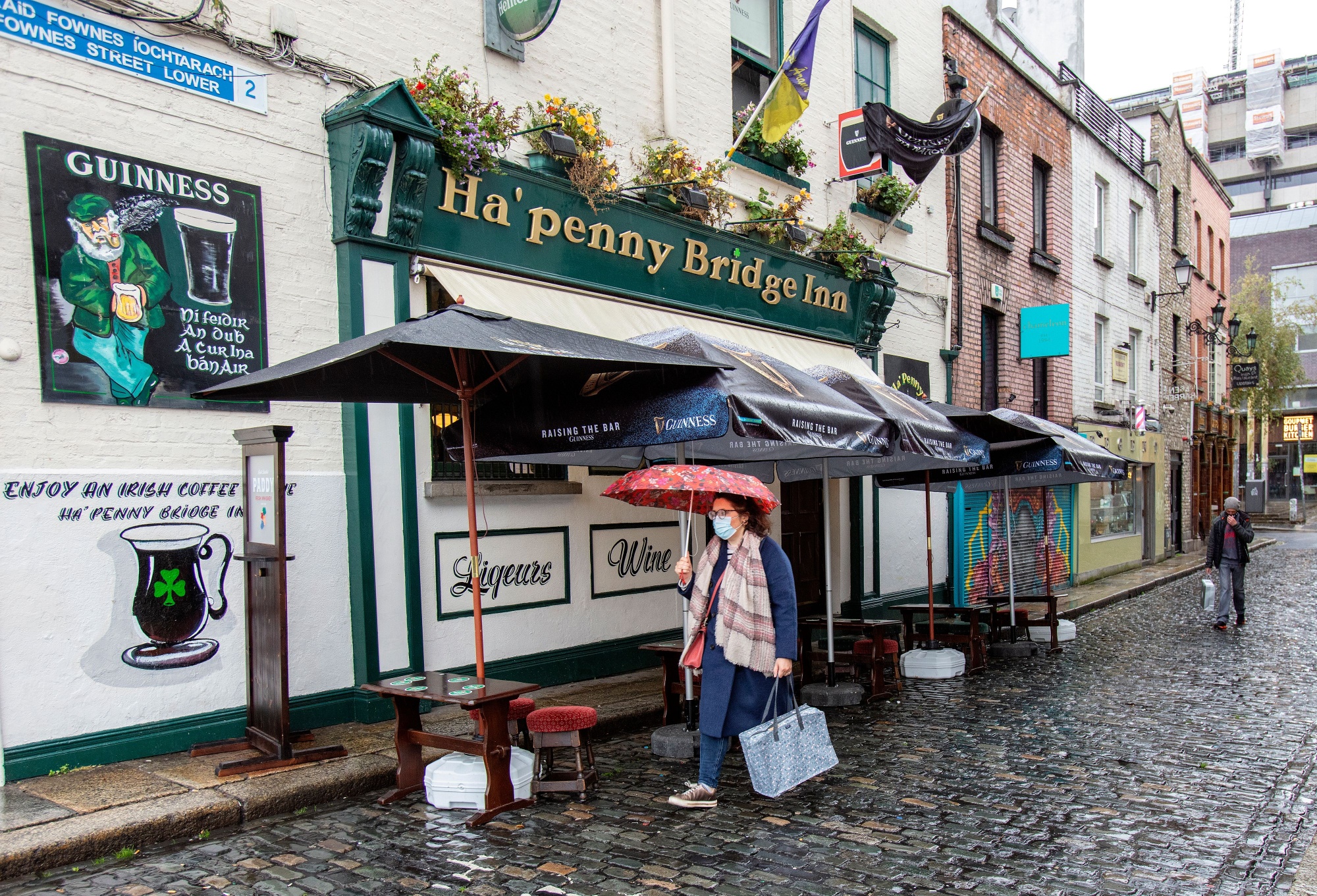 IRELAND-HEALTH-VIRUS