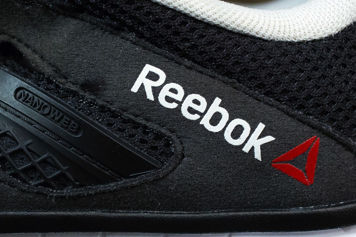por inadvertencia manipular domesticar Why Can't Reebok Get Fit? - Bloomberg