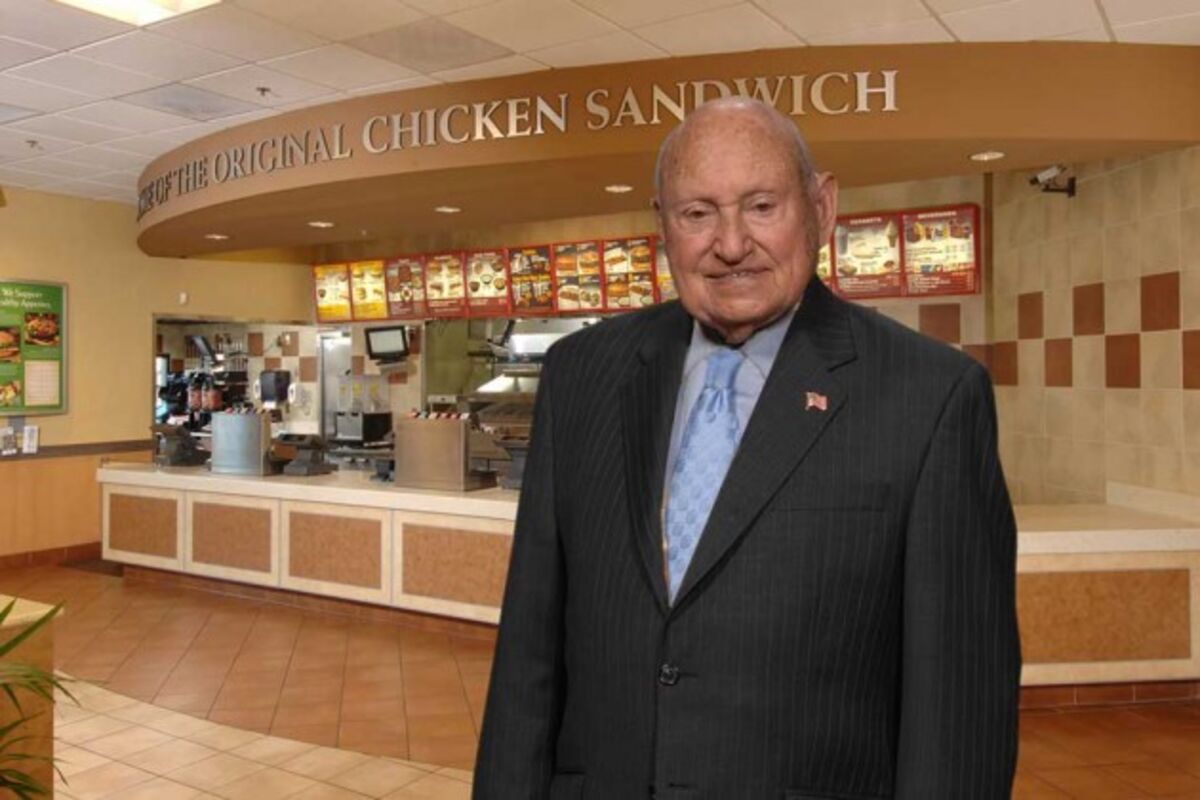 ChickfilA Founder Dies, Leaving Legacy in Christian Chicken Empire