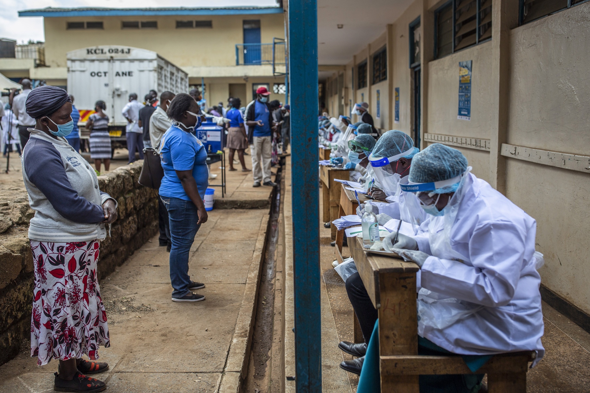 Covid And Africa Kenya Extends Night Time Curfew To Contain Pandemic Bloomberg