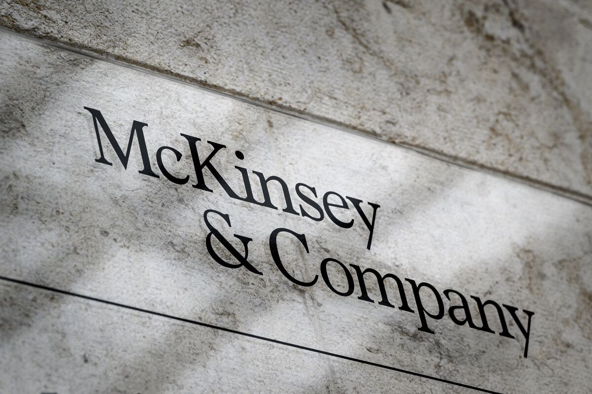 
                            McKinsey Cuts About 200 Tech Jobs, Shifts More Roles to AI