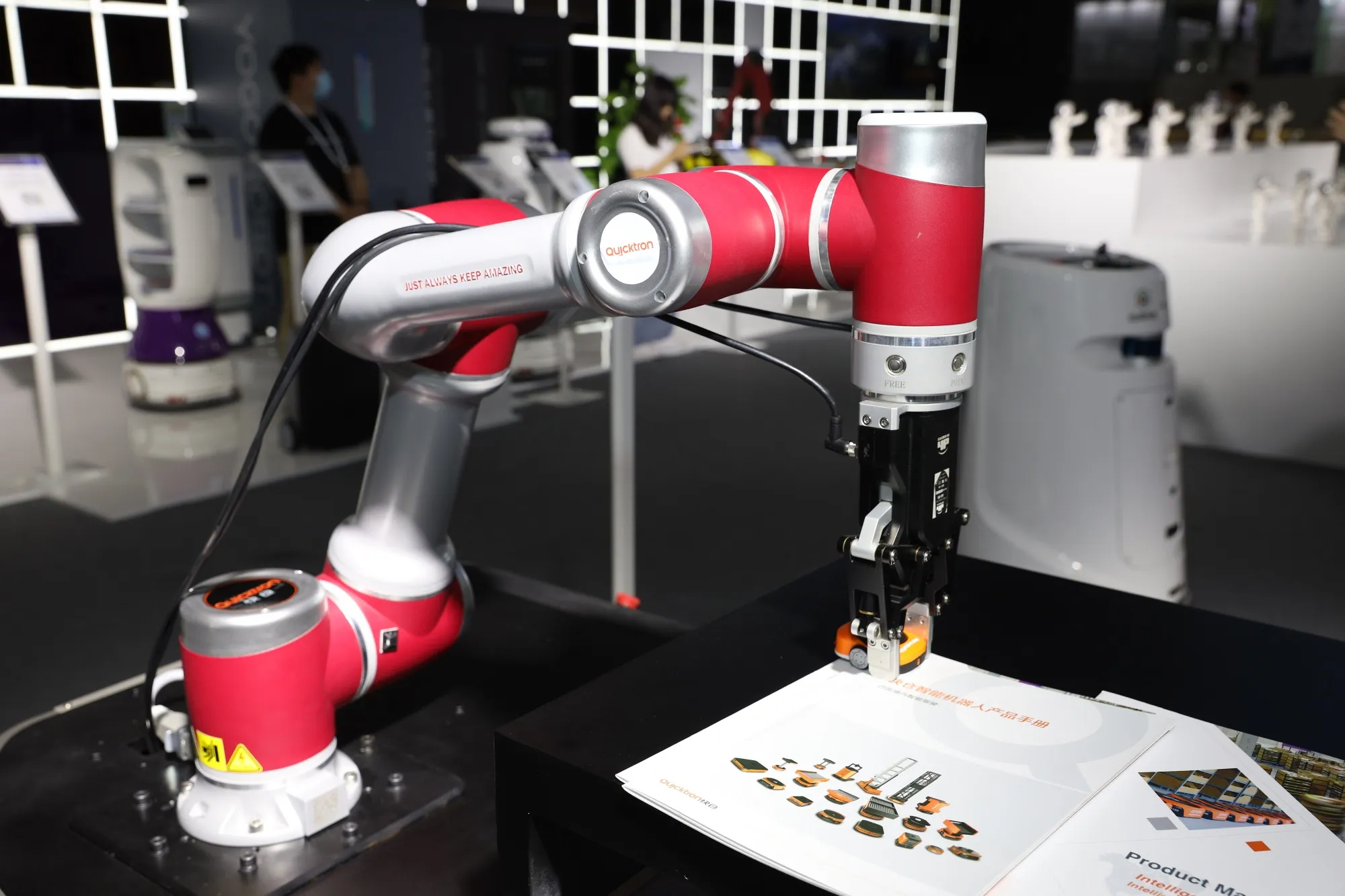 A robotic arm developed by Quicktron Intelligent Technology Co.