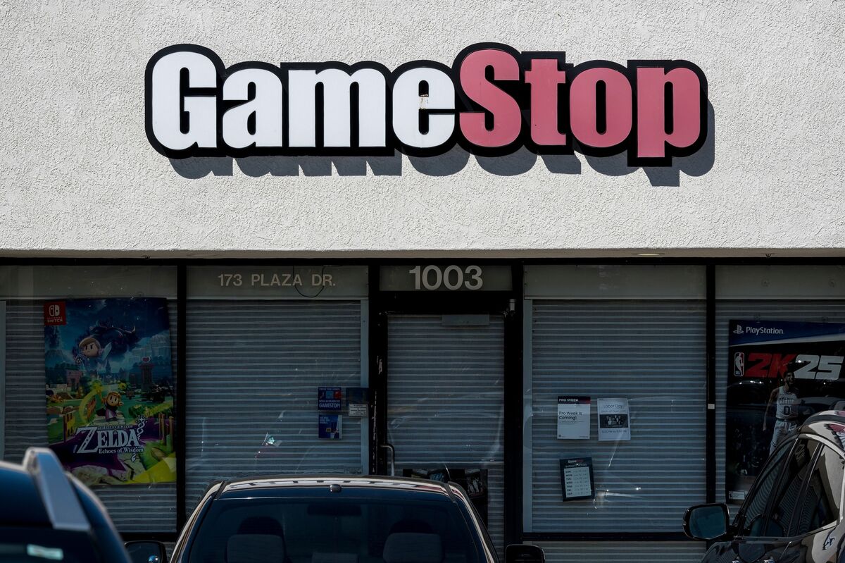 GameStop Shares Roiled by Short-Lived Roaring Kitty Tweets