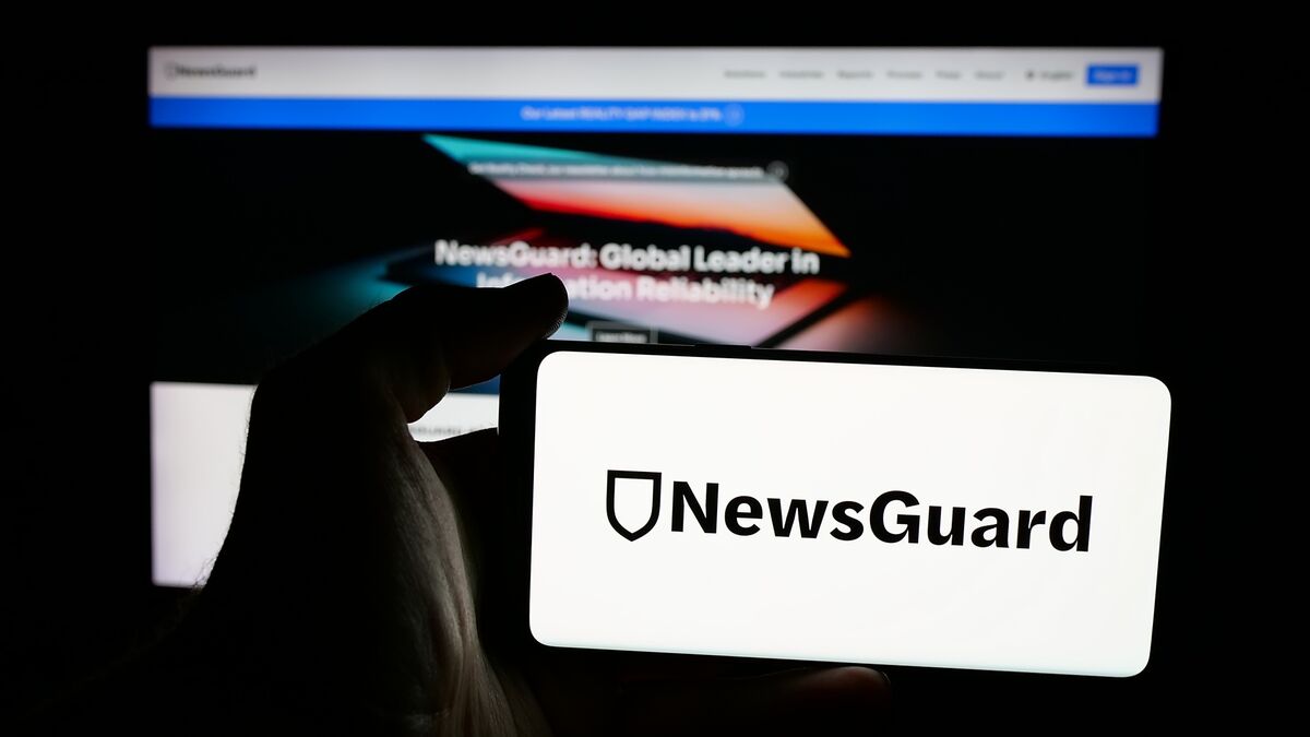 assets.bwbx.io image