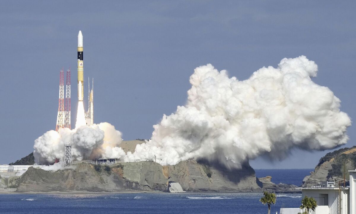 Japan’s H2A Rocket Successfully Launches Government Intelligence-Gathering Satellite