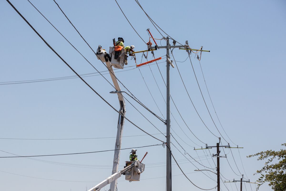 Why Water And Electricity Are A Deadly Combination