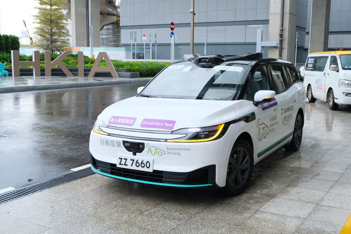 Hong Kong Tests First Fully Driverless Cars in Commercial Robotaxi Push