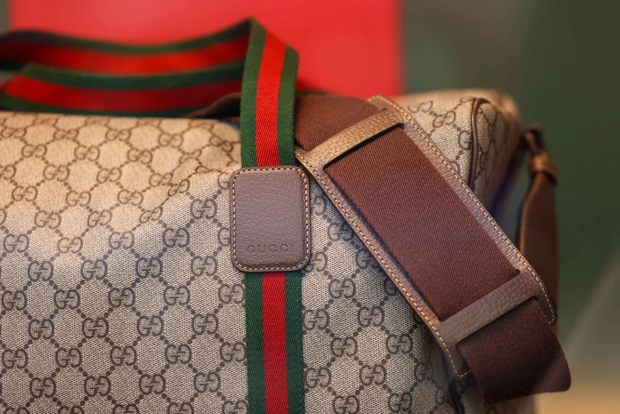 Kering Plunges as Gucci’s Sputtering Turnaround Hits Profit - Bloomberg